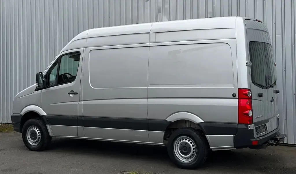 Gebraucht VW Crafter 136 PS (100 kW) 2011 Silber Van