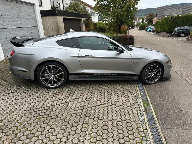Gebraucht Ford Mustang 450 PS (330 kW) 2020 Silber Coupé