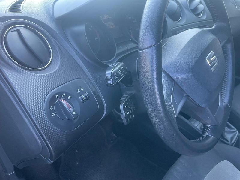 Gebraucht Seat Ibiza 105 PS (77 kW) 2014 Blau Limousine