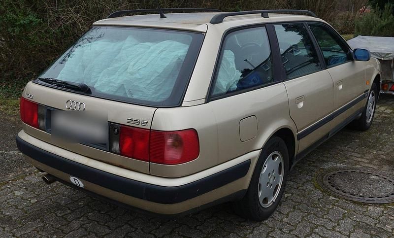 Gebraucht Audi 100 133 PS (97 kW) 1992 Gold Kombi
