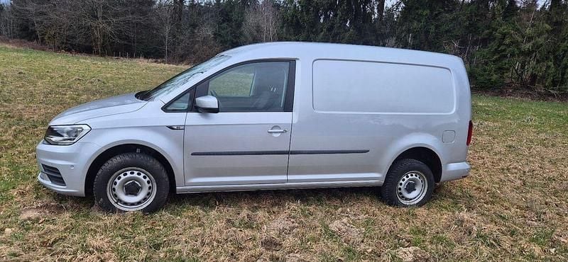 Gebraucht VW Caddy Maxi 122 PS (89 kW) 2020 Silber Van / Kleinbus