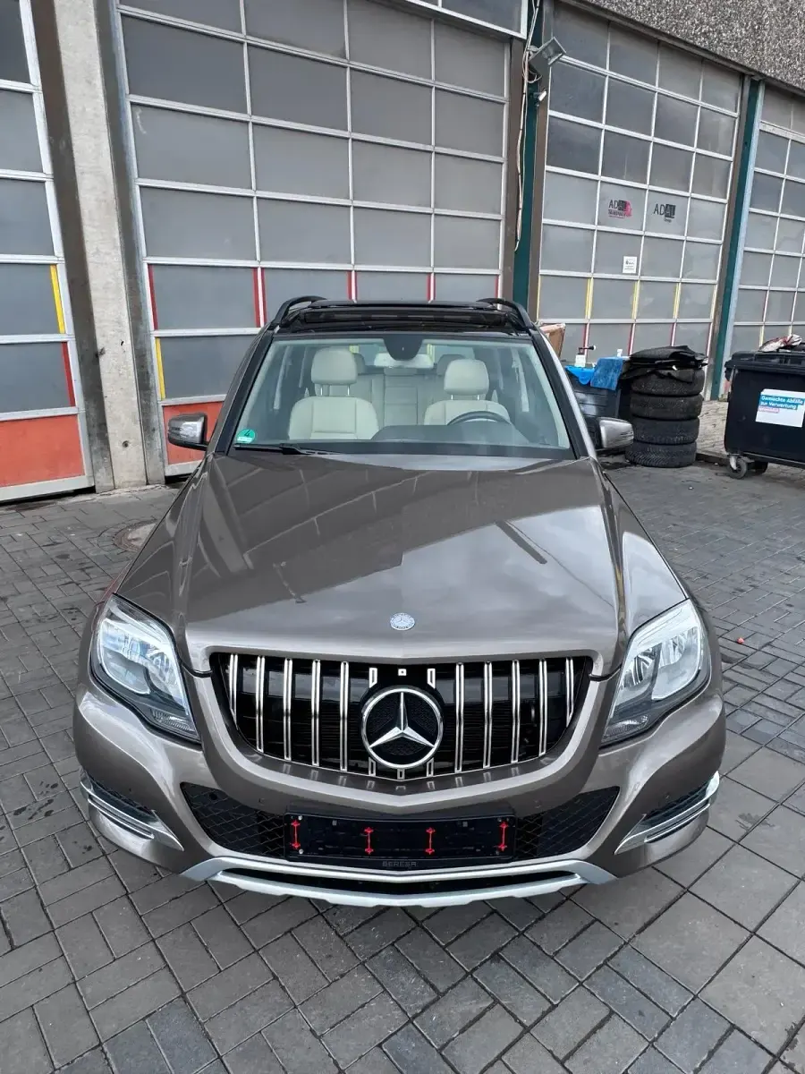 Gebraucht Mercedes GLK220 170 PS (125 kW) 2015 Braun SUV