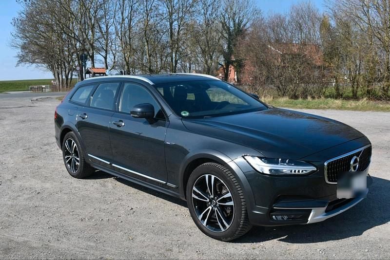 Gebraucht Volvo V90 CC Pro 190 PS (139 kW) 2020 Grau Kombi
