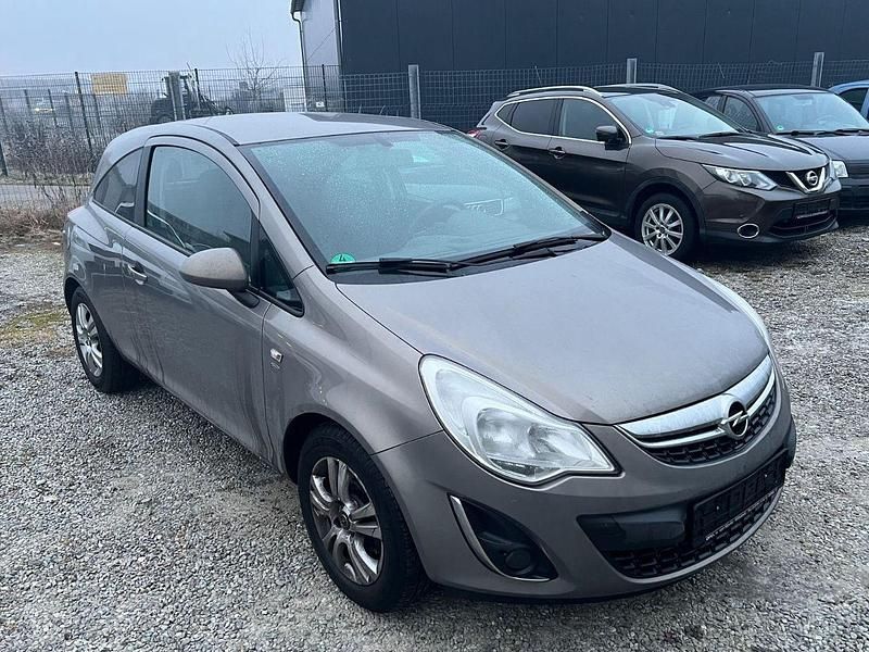 Grau Gebraucht 2012 Opel Corsa Satellite Kleinwagen | 2.600 € (Superpreis) - Bild 1/4