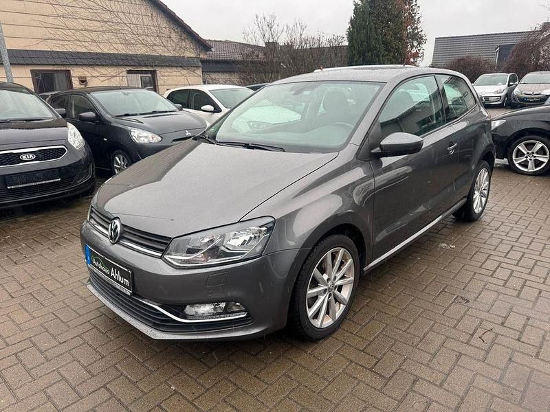 Gebraucht VW Polo Highline 110 PS (80 kW) 2015 Grau Limousine