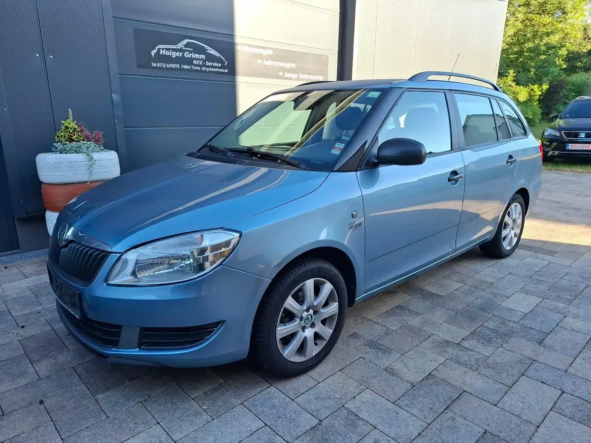 Gebraucht Skoda Fabia Cool Edition 86 PS (63 kW) 2010 Blau Kombi