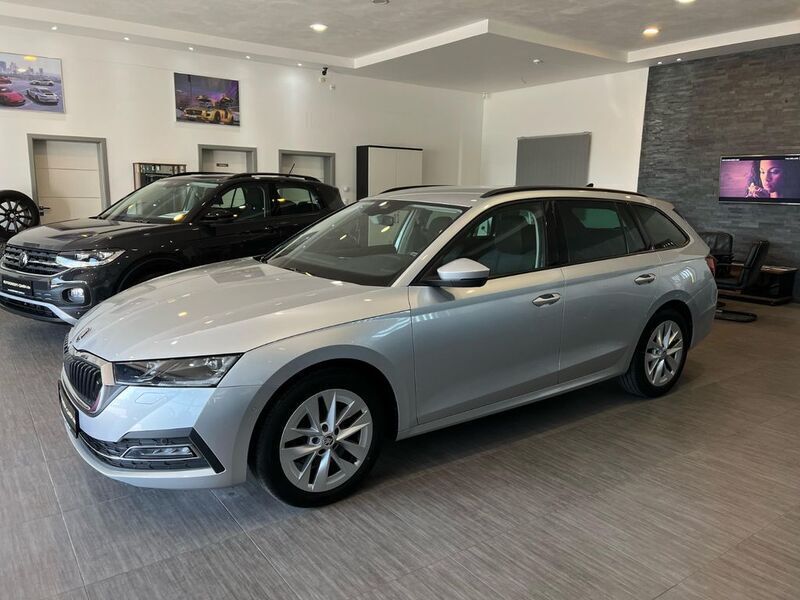 Silber Gebraucht 2021 Skoda Octavia Limousine | 18.485 € (Fairer Preis) - Bild 1/4