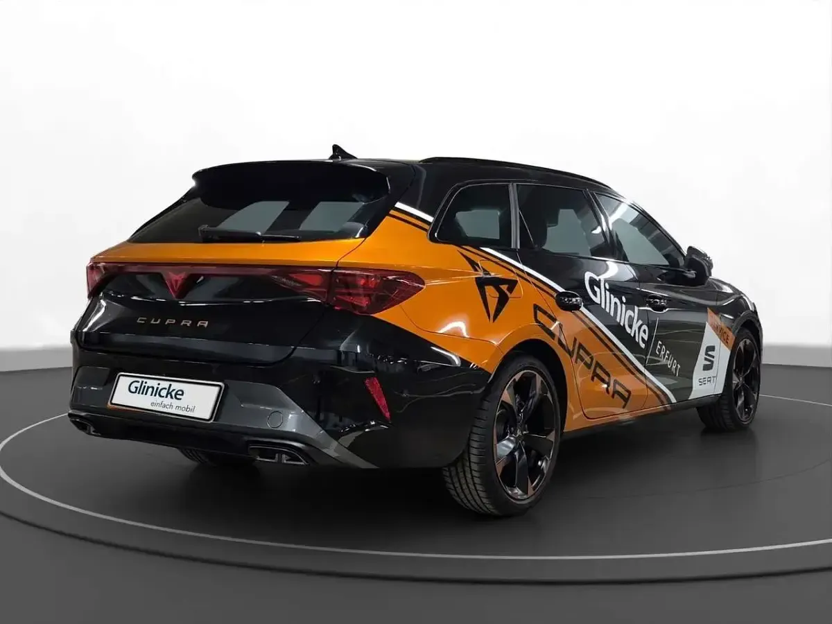 Gebraucht Cupra Leon 150 PS (110 kW) 2026 Mitternachtsschwarz Kombi