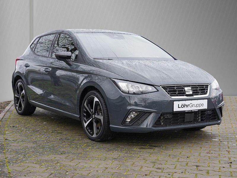 Gebraucht Seat Ibiza FR-Line 116 PS (85 kW) 2024 Fjordblau Kleinwagen