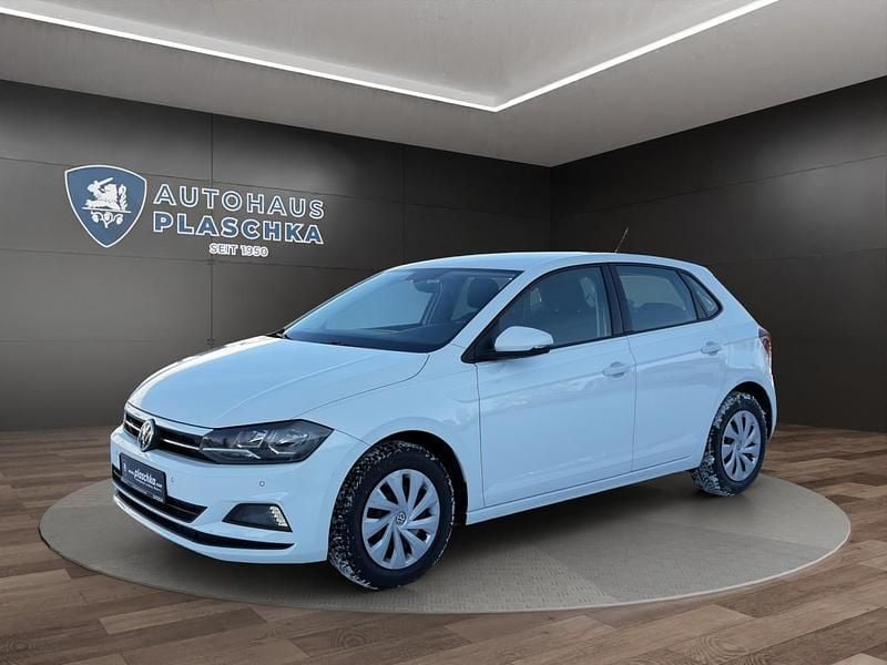 Pure white (weiß) Gebraucht 2019 VW Polo Comfortline | 11.950 € (Guter Preis) - Bild 1/4