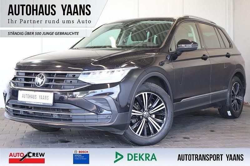 Deep black Gebraucht 2021 VW Tiguan United SUV | 22.889 € (Superpreis) - Bild 1/4