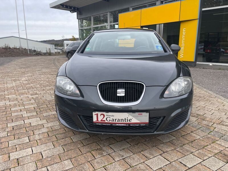 Gebraucht Seat Leon 86 PS (63 kW) 2010 Grau Limousine