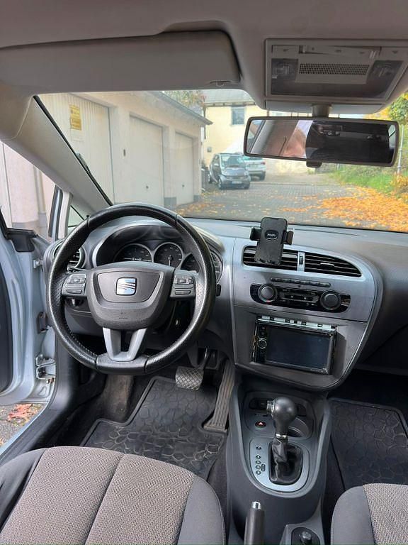 Gebraucht Seat Leon Style 160 PS (117 kW) 2009 Silber Kleinwagen