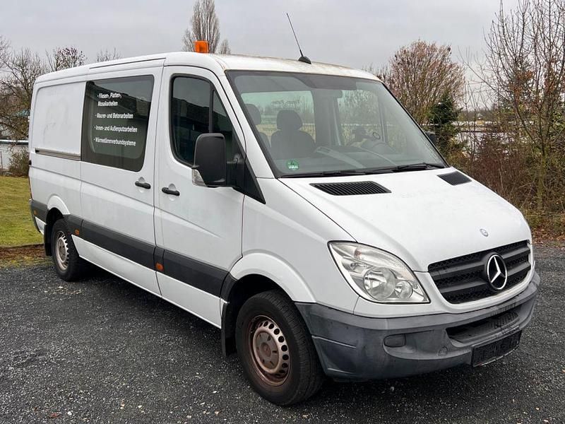 Gebraucht Mercedes Sprinter 129 PS (94 kW) 2012 Arktikweiss Van