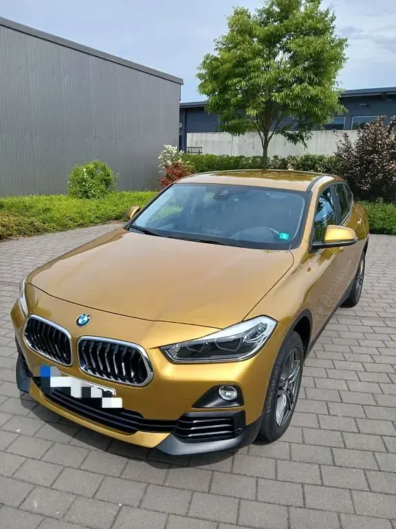 Gebraucht BMW X2 140 PS (102 kW) 2019 Gold SUV