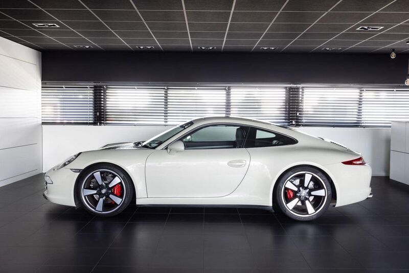 Grau Gebraucht 2014 Porsche 911 Carrera S Edition | 137.410 € - Bild 1/4