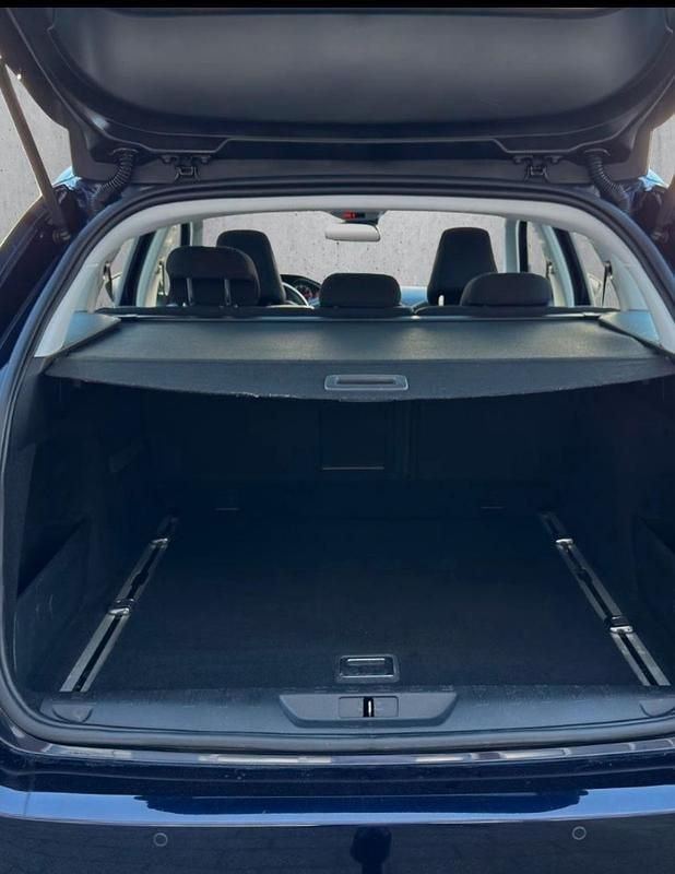 Gebraucht Peugeot 308 150 PS (110 kW) 2016 Blau Kombi