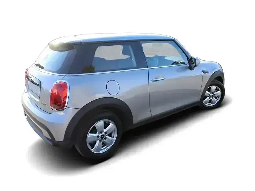 Używany Mini Cooper Essential 2023 Srebrny Hatchback