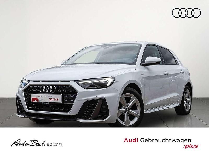 Gletscherweiß metallic Gebraucht 2022 Audi A1 S-Line Kleinwagen | 19.970 € (Fairer Preis) - Bild 1/4