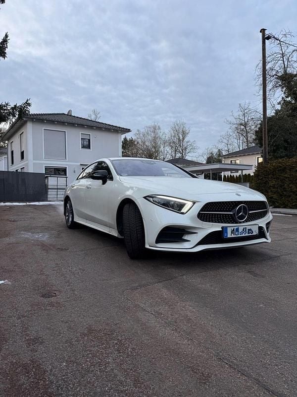 Gebraucht Mercedes CLS450 367 PS (269 kW) 2019 Weiß Coupé