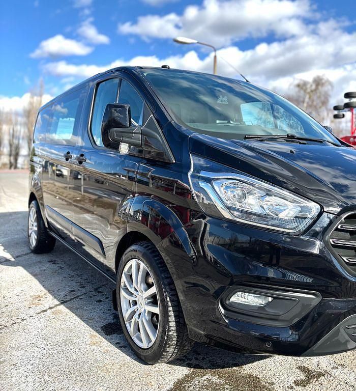 Gebraucht Ford Transit Custom Trend 135 PS (99 kW) 2018 Schwarz Van / Kleinbus