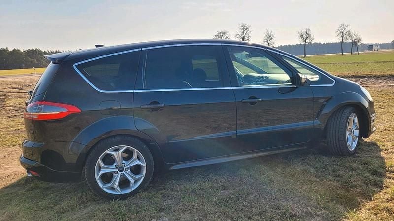 Gebraucht Ford S-MAX Titanium S 200 PS (147 kW) 2013 Schwarz Van / Kleinbus