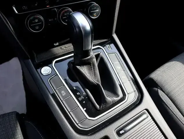 Gebraucht VW Passat Business 190 PS (139 kW) 2019 Schwarz Kombi