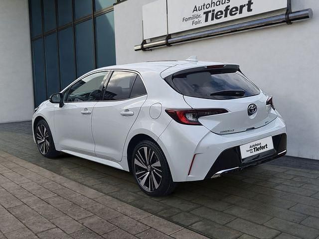 Neu Toyota Corolla 140 PS (102 kW) 2025 Grau Limousine