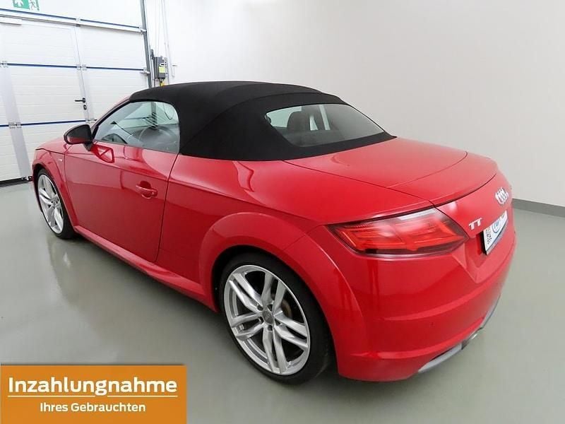 Gebraucht Audi TT Roadster S-Line 230 PS (169 kW) 2015 Tangorot metallic Cabrio