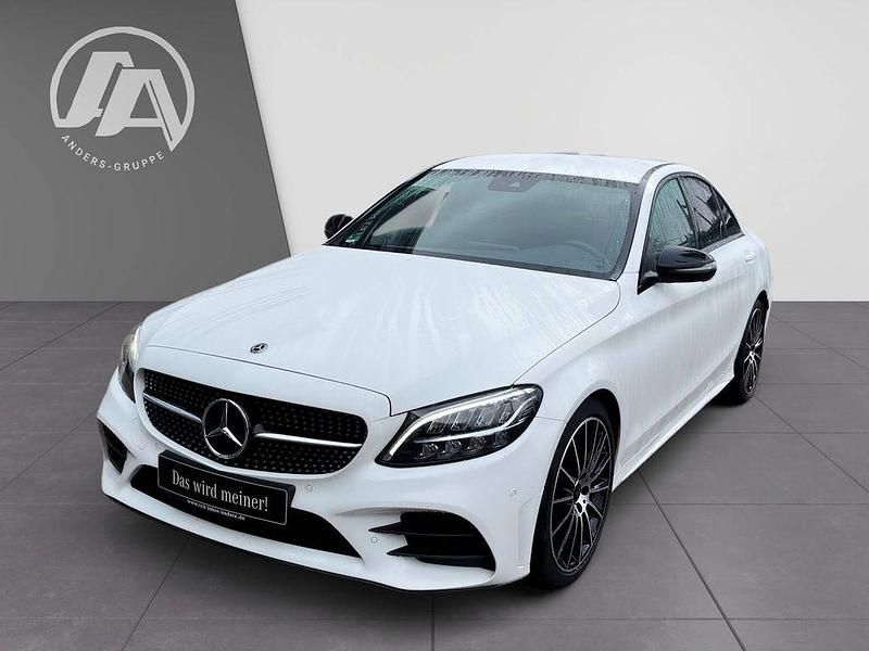 Gebraucht Mercedes C200 AMG 184 PS (135 kW) 2020 Polarweiss Limousine