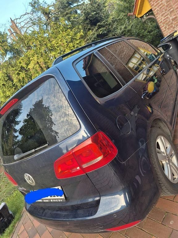 Gebraucht VW Touran 140 PS (102 kW) 2013 Blau Van / Kleinbus