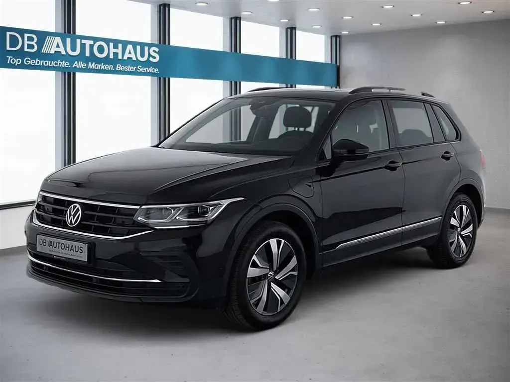 Gebraucht VW Tiguan Life 245 PS (180 kW) 2022 SUV