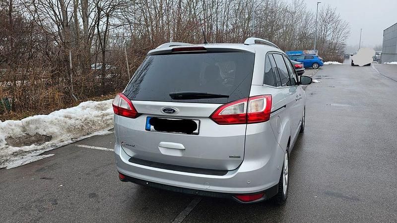 Gebraucht Ford Grand C-Max Titanium 150 PS (110 kW) 2015 Grau Van / Kleinbus
