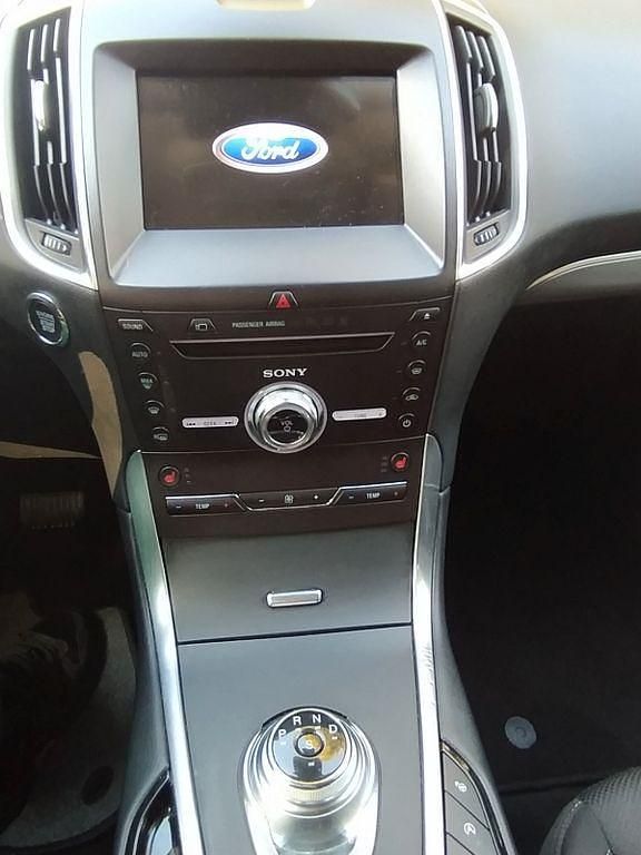 Gebraucht Ford S-MAX S 190 PS (139 kW) 2020 Silber Van / Kleinbus