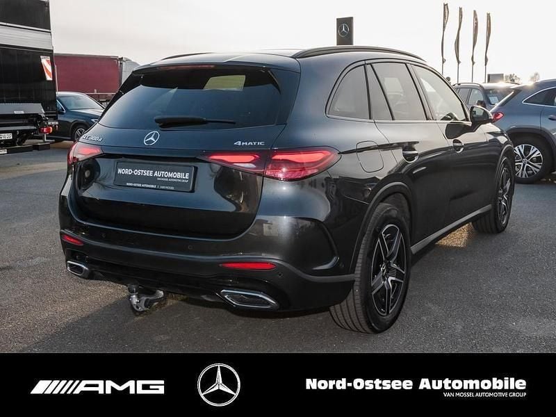 Gebraucht Mercedes GLC300 AMG 269 PS (197 kW) 2025 Metalliclack graphitgrau SUV