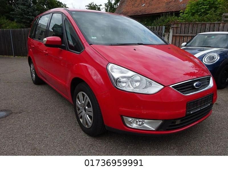 Rot Gebraucht 2009 Ford Galaxy Trend Van / Kleinbus | 3.200 € (Superpreis) - Bild 1/4
