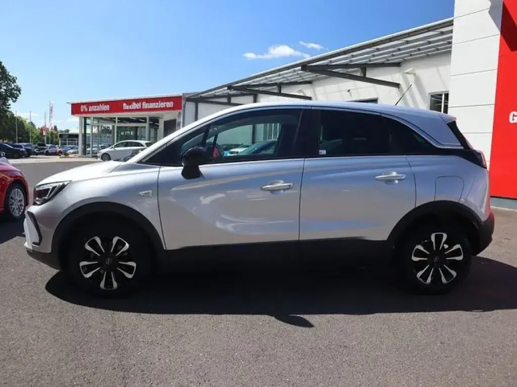 Gebraucht Opel Crossland X Elegance 131 PS (96 kW) 2023 Mondsteingrau metallic (metallic) SUV