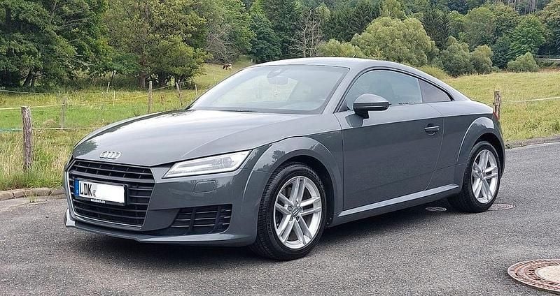 Gebraucht Audi TT Sport 230 PS (169 kW) 2017 Grau Coupé