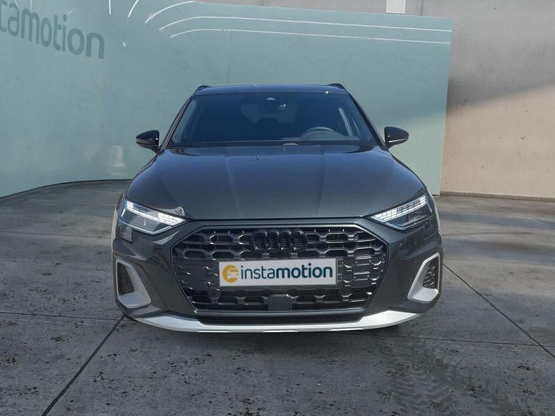 Gebraucht Audi A3 150 PS (110 kW) 2025 Grau Limousine