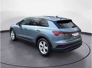 Gebraucht Audi Q4 e-tron 150 kW (204 PS) 2025 Blau (geysirblau metallic) SUV