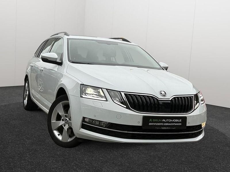 Weiß Gebraucht 2018 Skoda Octavia Kombi | 18.450 € (Fairer Preis) - Bild 1/4