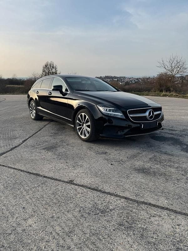 Gebraucht Mercedes CLS250 230 PS (169 kW) 2016 Schwarz Kombi