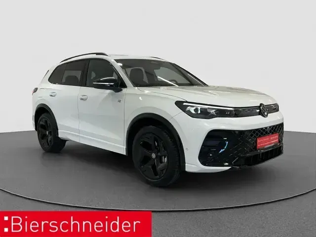 Gebraucht VW Tiguan R-line 272 PS (200 kW) 2024 Weiss SUV