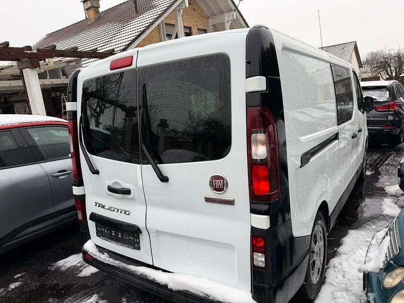 Gebraucht Fiat Talento 125 PS (91 kW) 2018 Weiß Van / Kleinbus