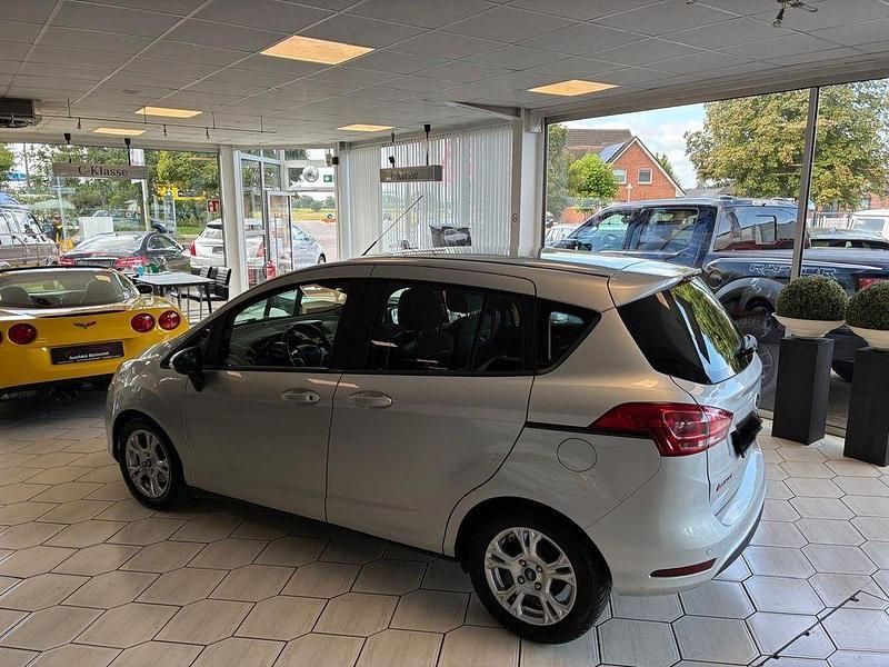 Silber Gebraucht 2016 Ford B-MAX Trend Van / Kleinbus | 8.400 € (Guter Preis) - Bild 1/4
