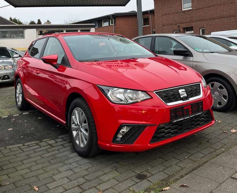 Reinrot Gebraucht 2020 Seat Ibiza Style Kleinwagen | 10.900 € (Guter Preis) - Bild 1/4