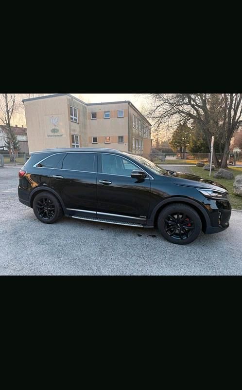 Gebraucht Kia Sorento 200 PS (147 kW) 2019 Schwarz SUV