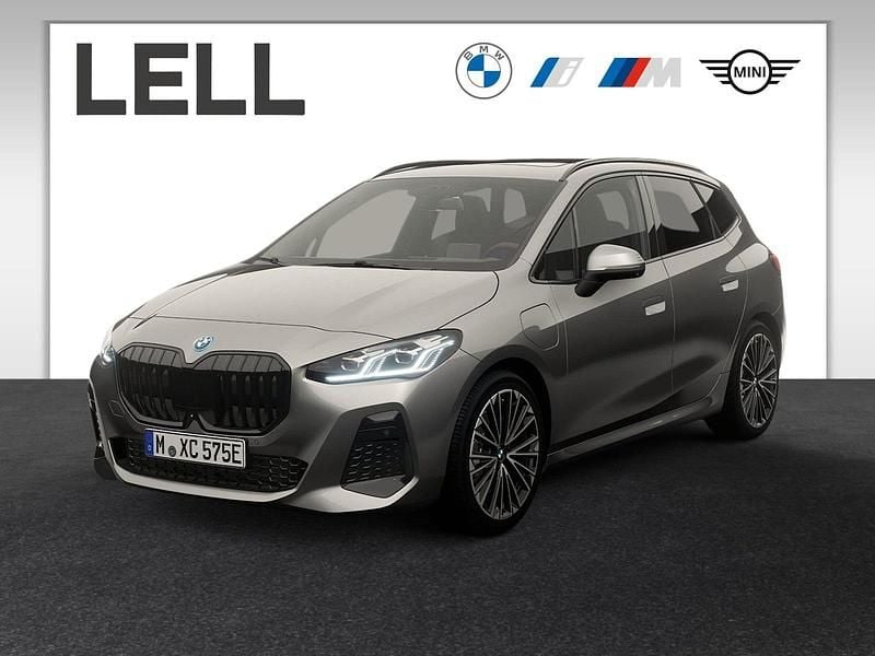 Grau Neu 2025 BMW 230e Active Tourer M Sport Van / Kleinbus | 52.995 € (Fairer Preis) - Bild 1/4