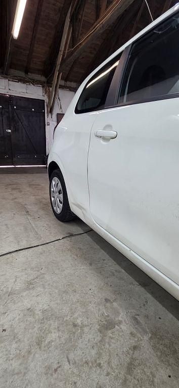 Gebraucht Peugeot 108 69 PS (50 kW) 2015 Weiß Kleinwagen