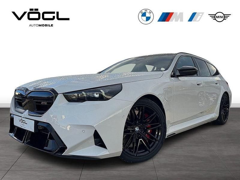 Weiß Neu 2025 BMW M5 Sport Line Kombi | 142.950 € (Fairer Preis) - Bild 1/4